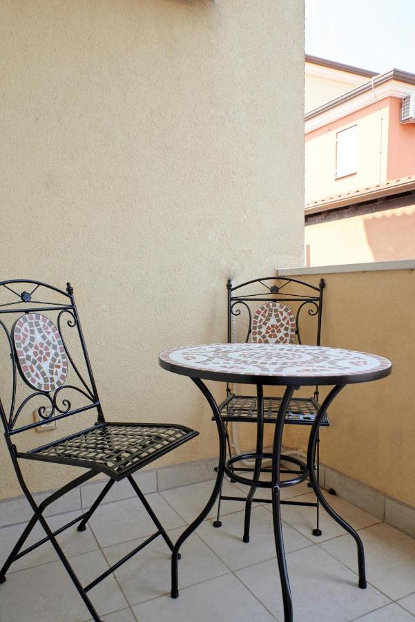 Cittanova Boutique Apartment Con Piscina Novigrad Istria Exterior foto